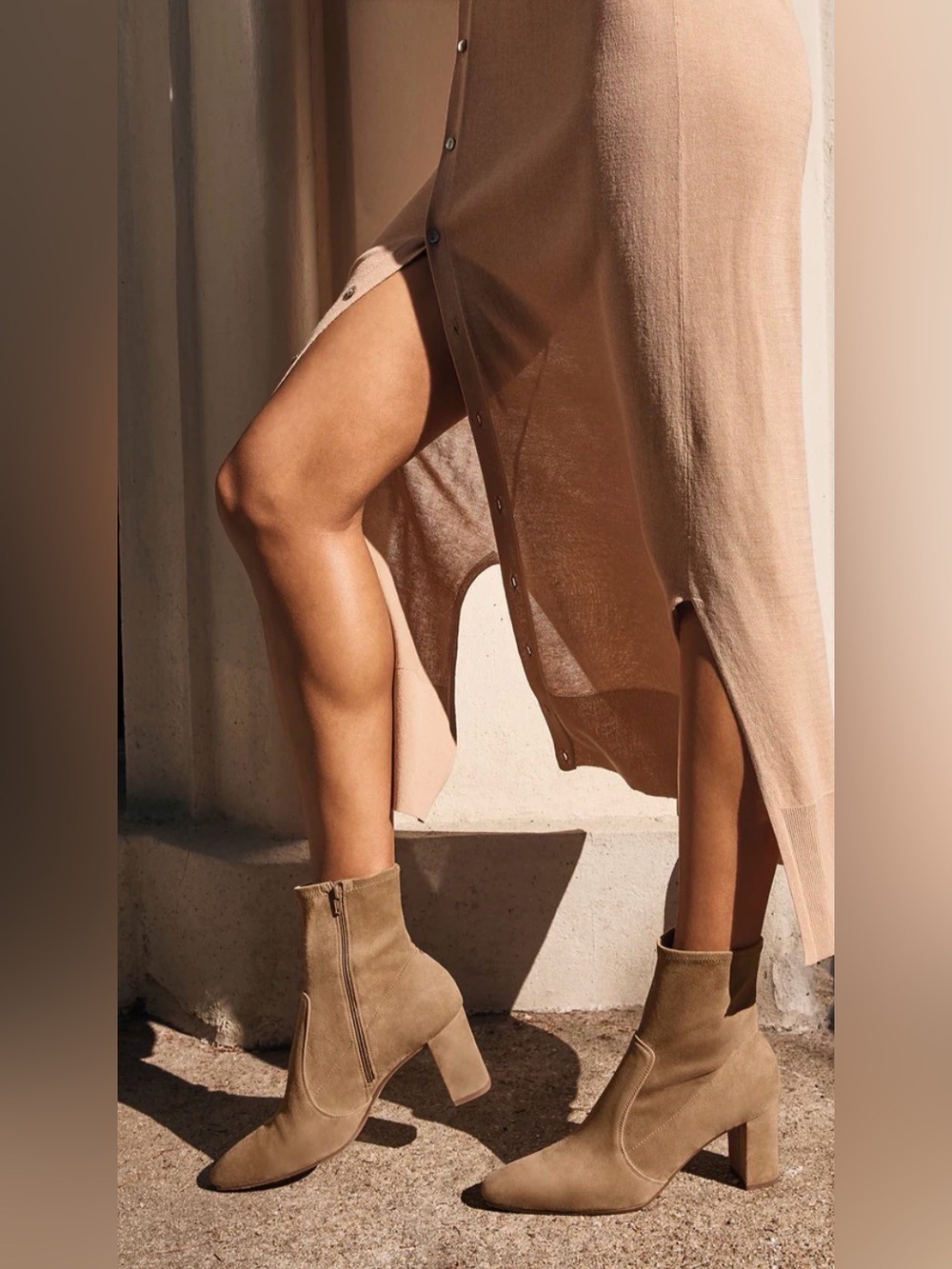 Inez Paz 70 Stretch boots in Ginger Suede in size 7.5 Wide